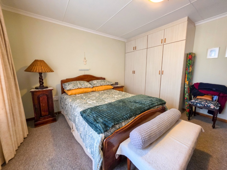 3 Bedroom Property for Sale in Stilbaai Wes Western Cape